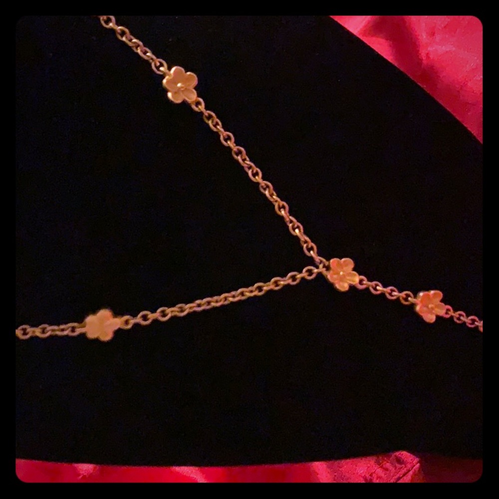 Beautiful gold vintage necklace